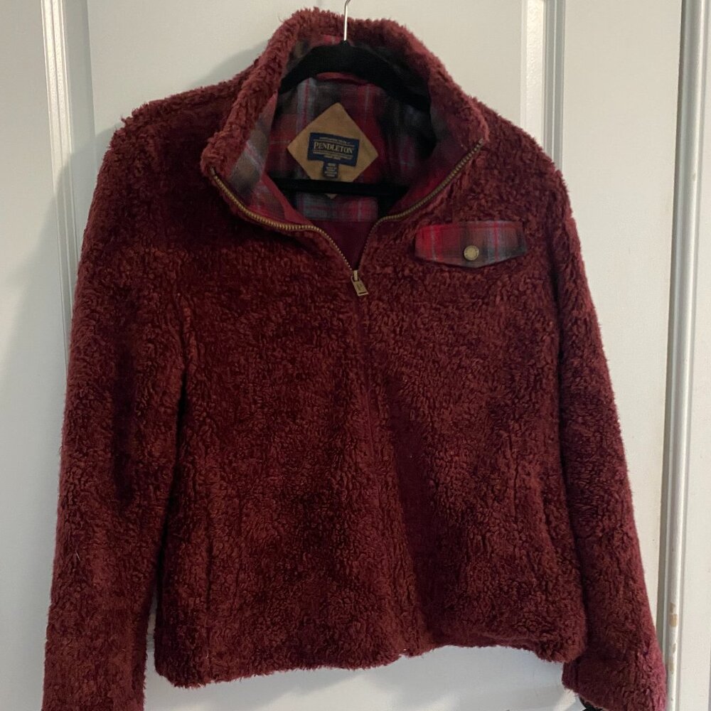 Pendleton Women's Sherpa Full Zip Jacket Burgundy Red Plaid Accents Women's M
